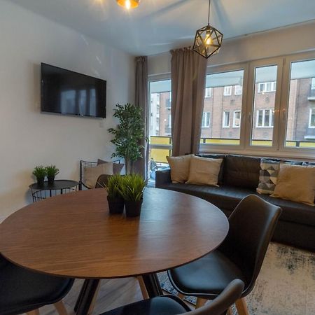 Standard Apartment By Hi5 - Madach Budapest Ngoại thất bức ảnh